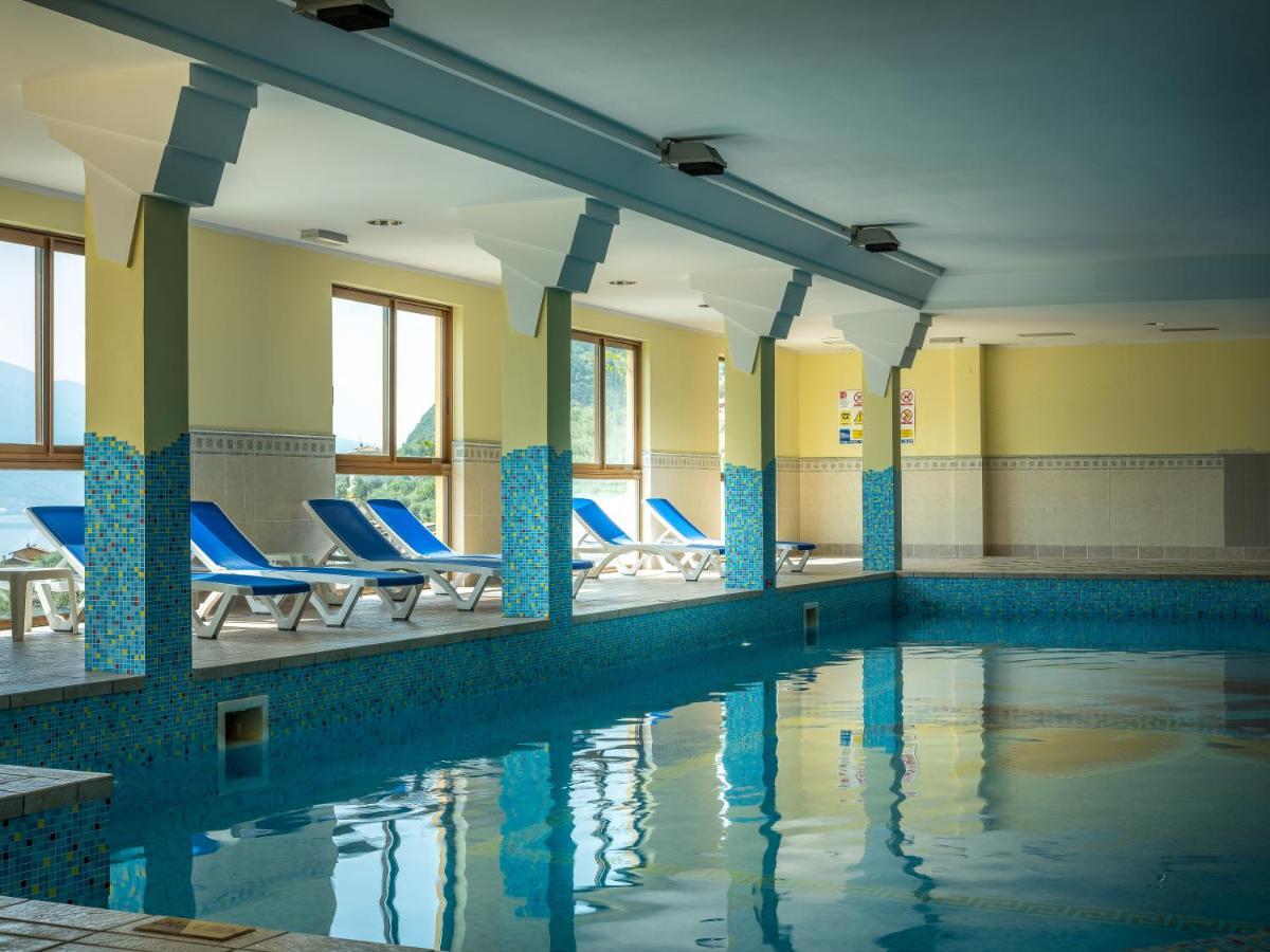 Hotel San Pietro Limone sul Garda Exterior foto
