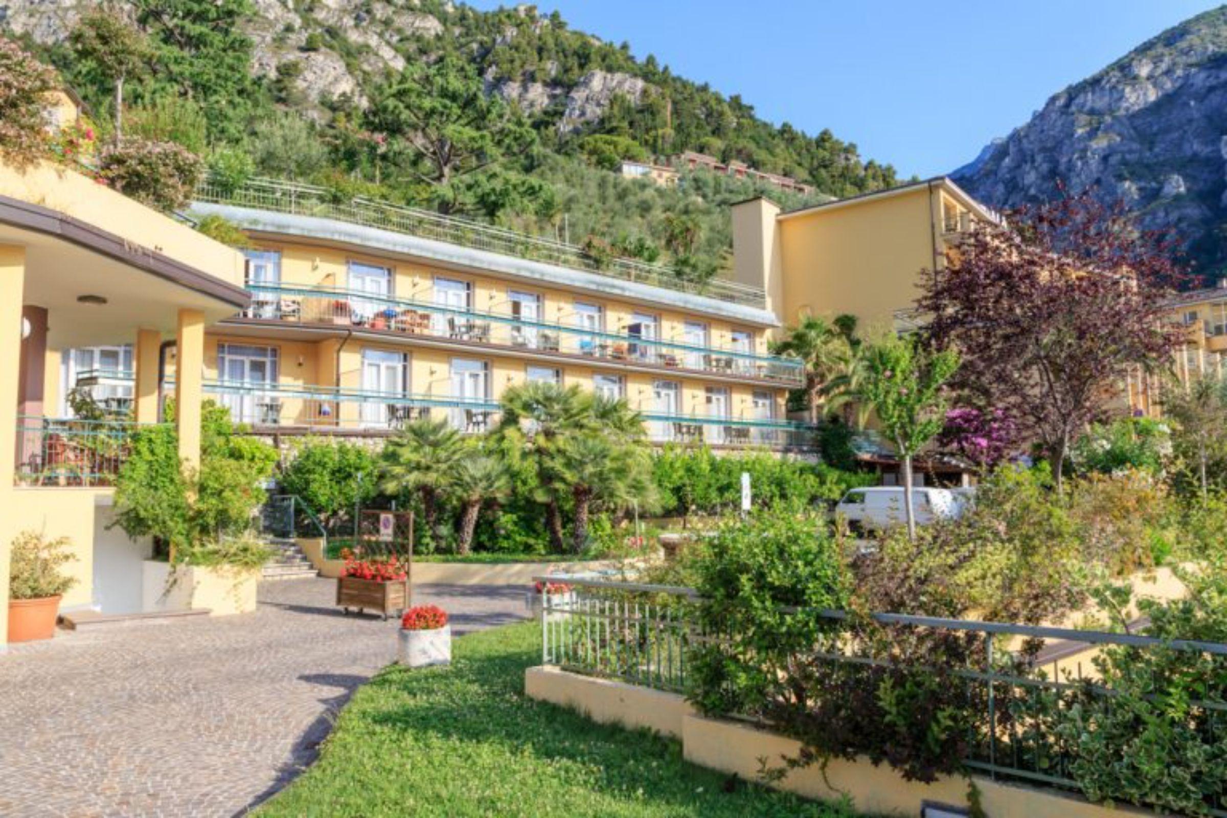 Hotel San Pietro Limone sul Garda Exterior foto