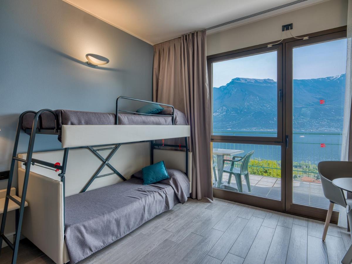 Hotel San Pietro Limone sul Garda Exterior foto
