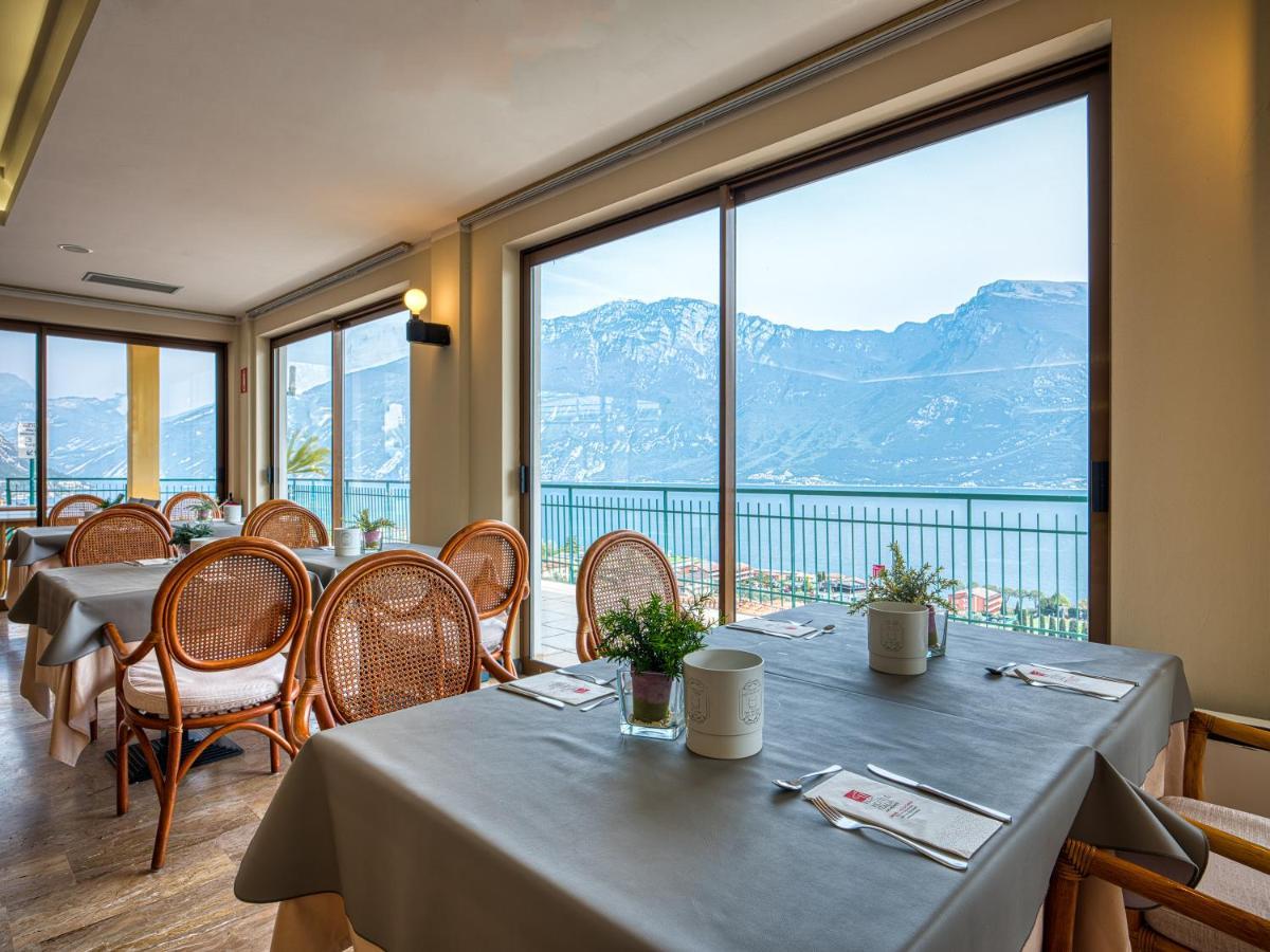 Hotel San Pietro Limone sul Garda Exterior foto